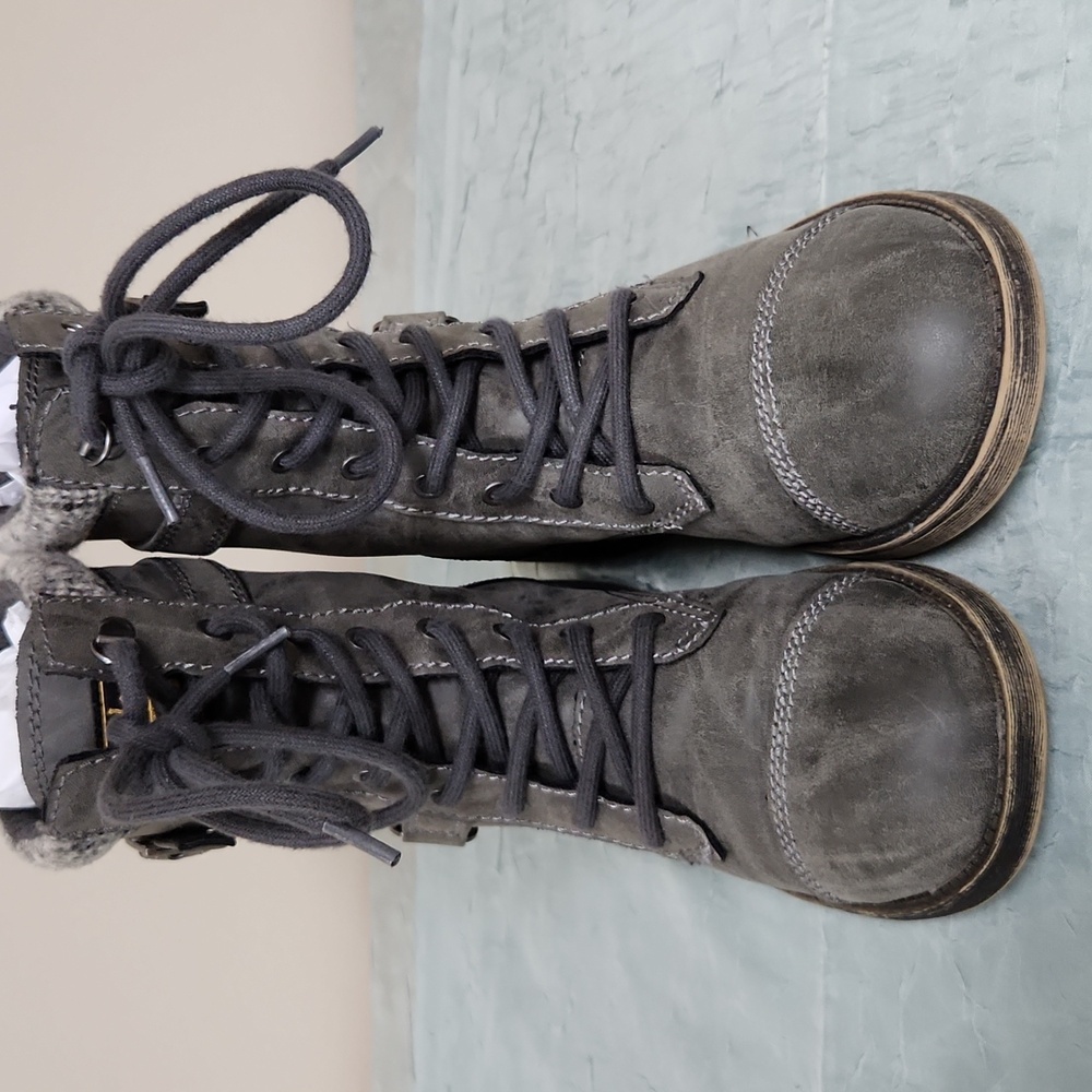 Rocket Dog Thunder Gray Leather Boots women's Size 11 - Picture 2 of 11